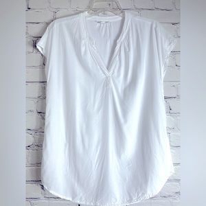 White Sleeveless V Neck Beach Lunch Lounge Blouse